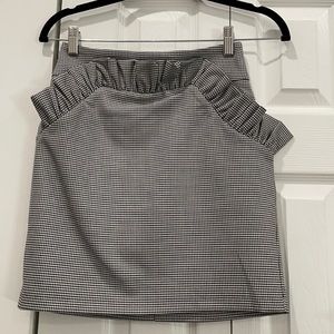 H&M black and white ruffle skirt size 4 like XS